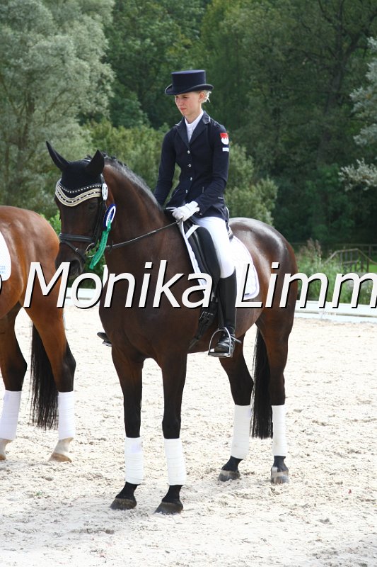 109M0341_Dressur L_Finale Franken.JPG